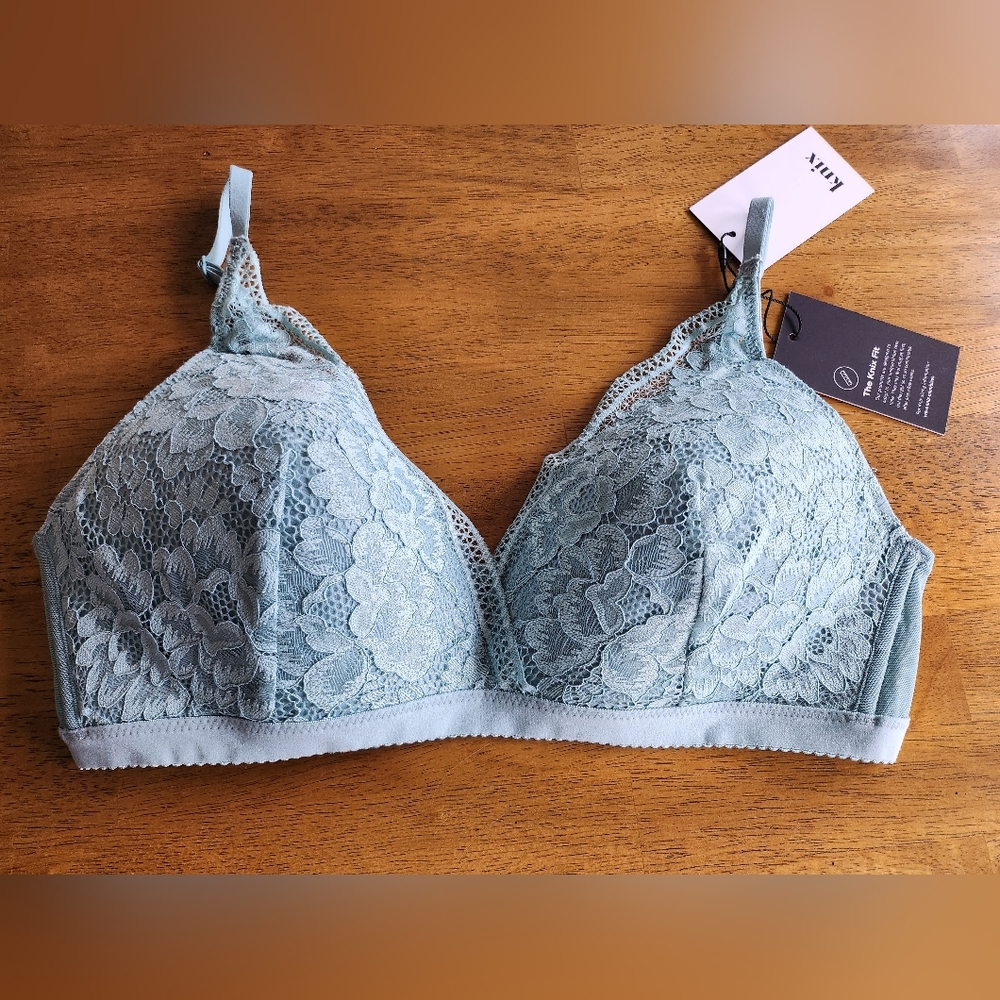 Knix Lace Deep V Bralette